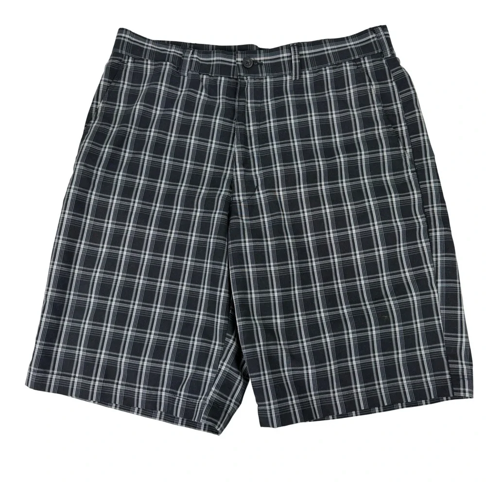 PGA TOUR Plaid Golf Shorts Men's Size‎ 32 Black White Polyester